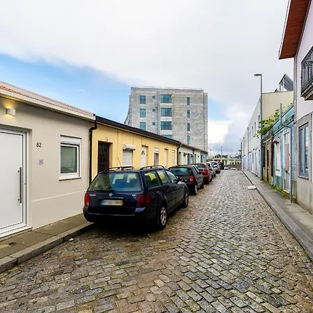 Daire Douro Prestige With Private Sunny Backyard