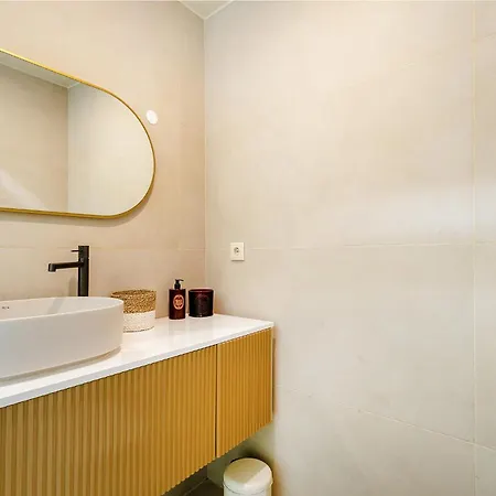 Douro Prestige With Private Sunny Backyard *